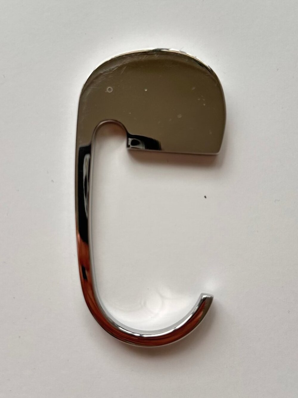 Georg Jensen SHADES Bag Hanger by Helena Rohner – PVD Stainless Steel